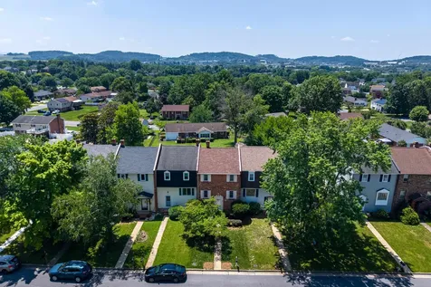 1055 Meadowlark Drive Harrisonburg VA 22802
