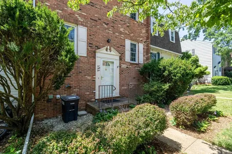 1055 Meadowlark Drive Harrisonburg VA 22802