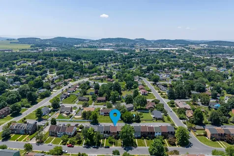 1055 Meadowlark Drive Harrisonburg VA 22802