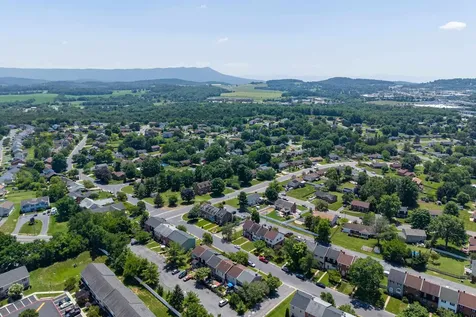 1055 Meadowlark Drive Harrisonburg VA 22802