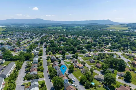 1055 Meadowlark Drive Harrisonburg VA 22802