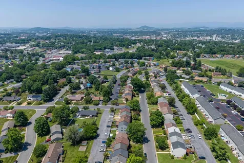 1055 Meadowlark Drive Harrisonburg VA 22802