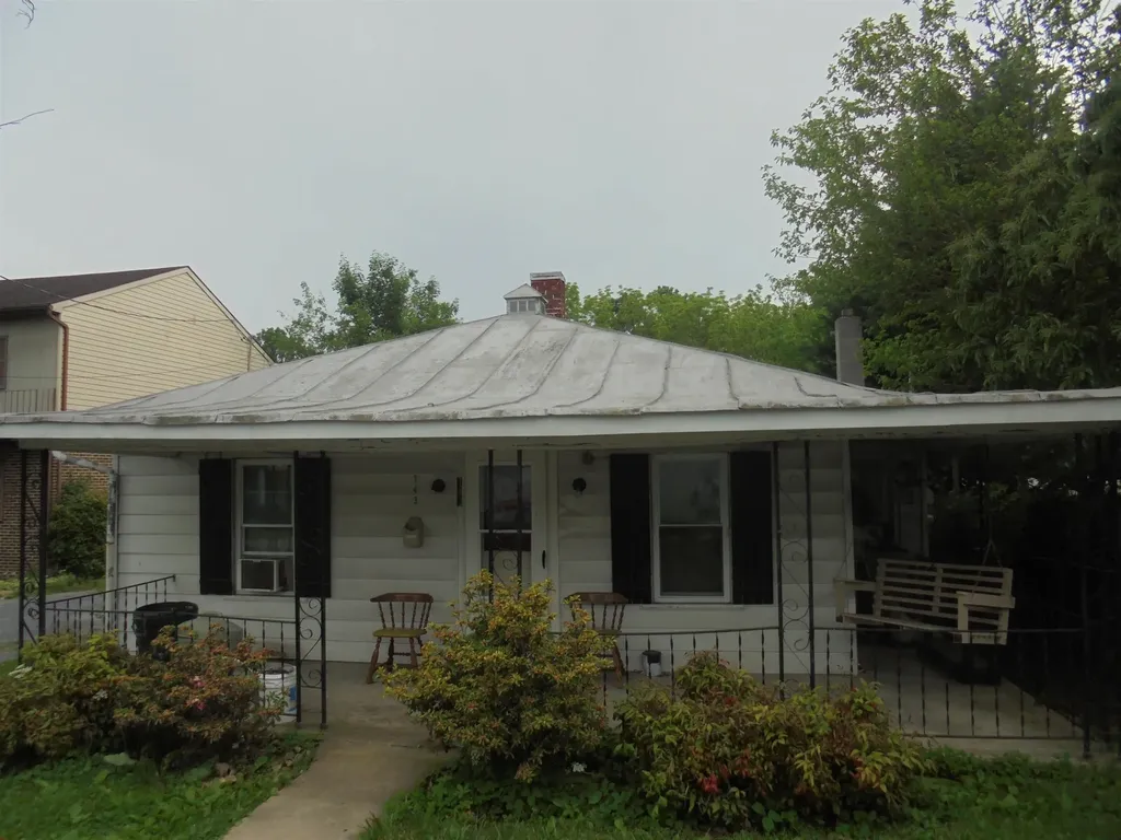 143 3rd Street Harrisonburg VA 22802