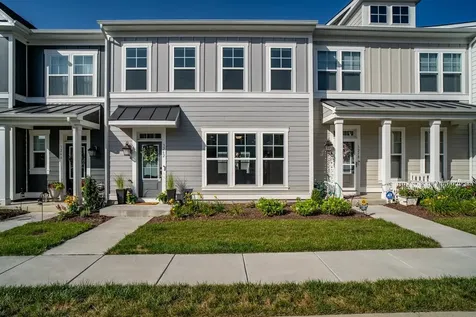 3262 Charleston Boulevard Rockingham VA 22801