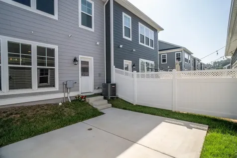 3262 Charleston Boulevard Rockingham VA 22801