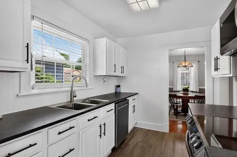 1965 Chestnut Avenue Buena Vista VA 24416