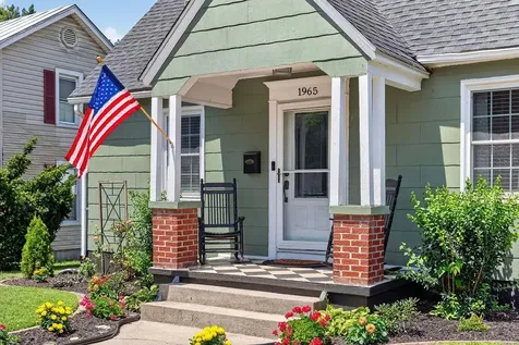 1965 Chestnut Avenue Buena Vista VA 24416