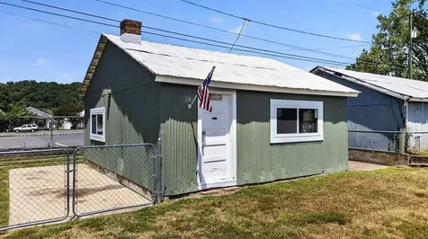 1965 Chestnut Avenue Buena Vista VA 24416