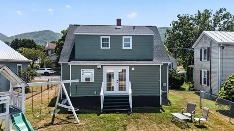 1965 Chestnut Avenue Buena Vista VA 24416