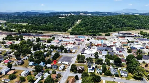 1965 Chestnut Avenue Buena Vista VA 24416