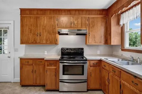 303 Grubert Avenue Staunton VA 24401