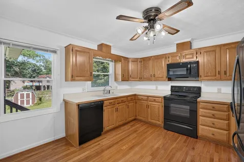 1126 Woodleigh Court Harrisonburg VA 22802