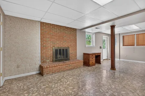 1126 Woodleigh Court Harrisonburg VA 22802
