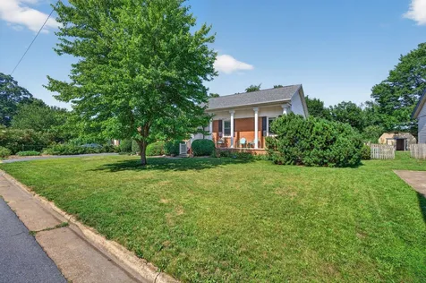 1126 Woodleigh Court Harrisonburg VA 22802
