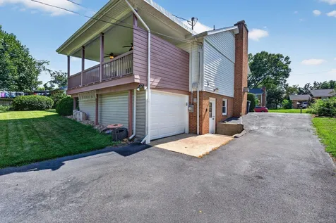 1126 Woodleigh Court Harrisonburg VA 22802