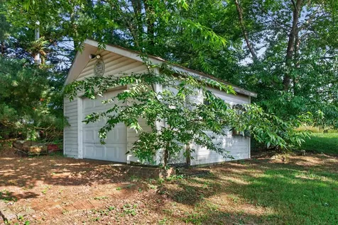 361 Howardsville Road Staunton VA 24401
