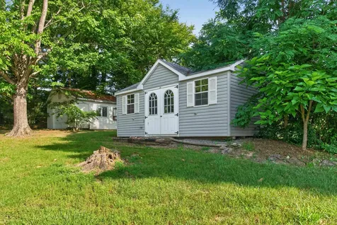 361 Howardsville Road Staunton VA 24401