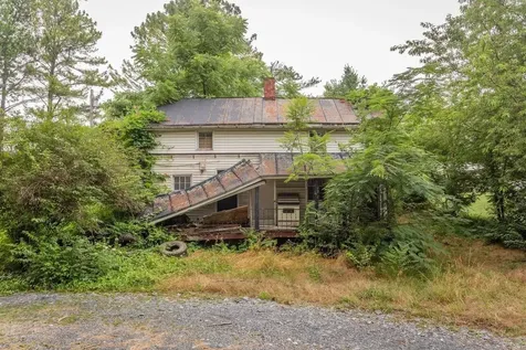 939 Vine Street Harrisonburg VA 22801