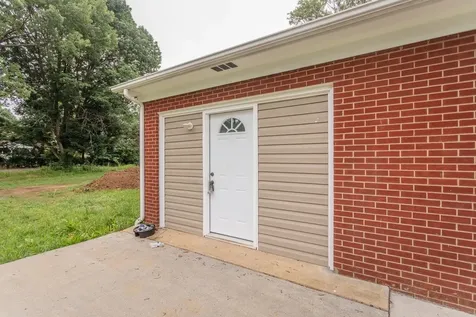 939 Vine Street Harrisonburg VA 22801