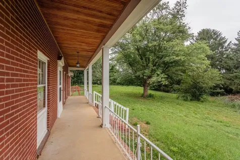 939 Vine Street Harrisonburg VA 22801