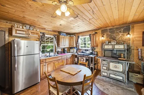 5855 Jollett Road Elkton VA 22827