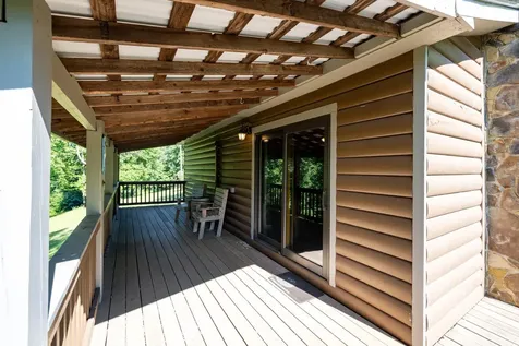 5855 Jollett Road Elkton VA 22827