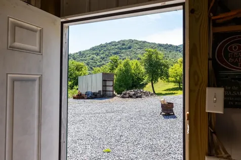 5855 Jollett Road Elkton VA 22827