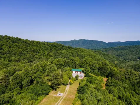 5855 Jollett Road Elkton VA 22827