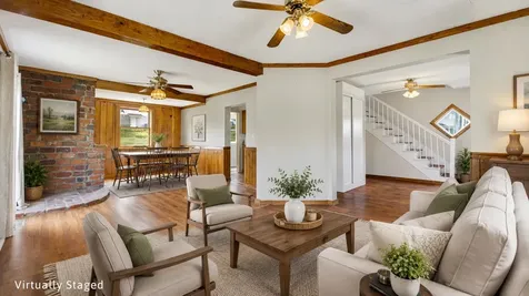2202 Poplar Street Staunton VA 24401