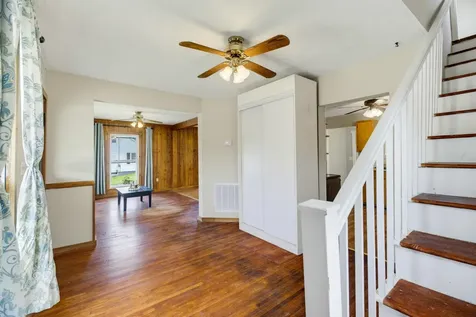 2202 Poplar Street Staunton VA 24401