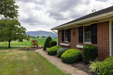 1630 Island Ford Road Elkton VA 22827