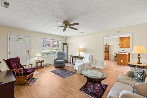 214 Adventure Trail Waynesboro VA 22980