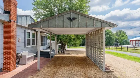 376 Bloomer Springs Road Mcgaheysville VA 22840