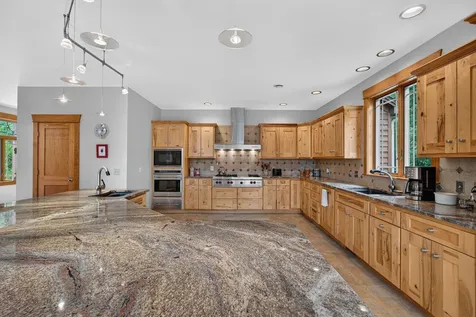 1380 Bloomer Springs Road Mcgaheysville VA 22840