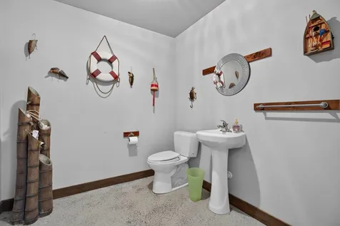 1380 Bloomer Springs Road Mcgaheysville VA 22840