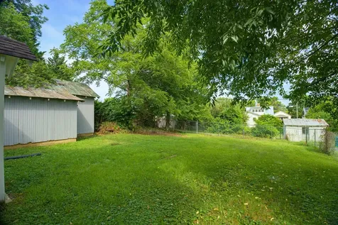 551 Highland Avenue Waynesboro VA 22980