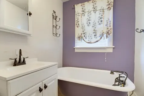 551 Highland Avenue Waynesboro VA 22980