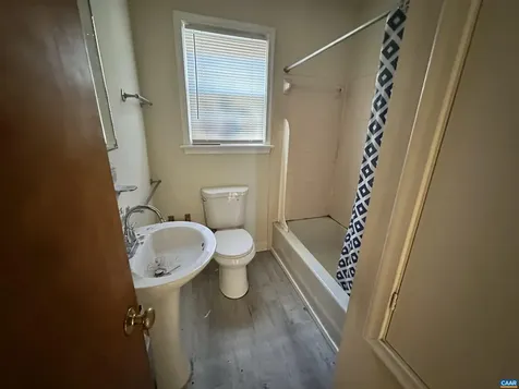 912 Saint Charles Avenue Charlottesville VA 22901