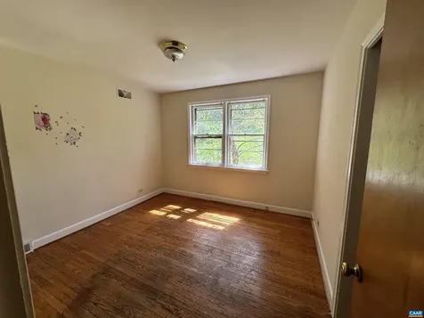 912 Saint Charles Avenue Charlottesville VA 22901