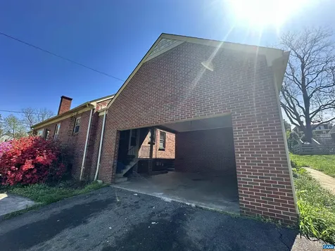 912 Saint Charles Avenue Charlottesville VA 22901
