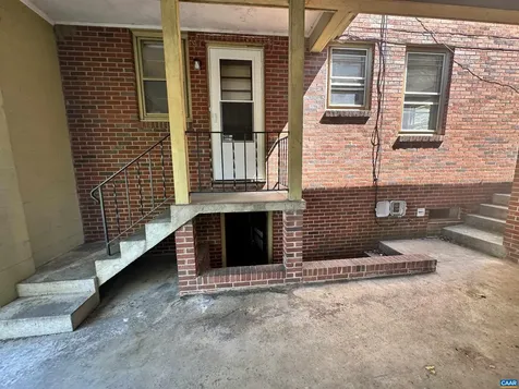 912 Saint Charles Avenue Charlottesville VA 22901