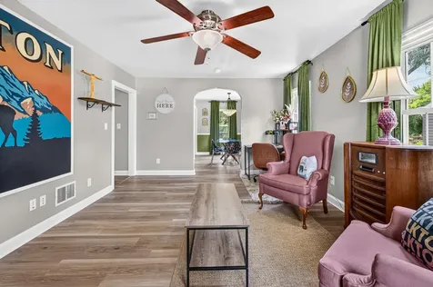 406 Rockingham Street E Elkton VA 22827