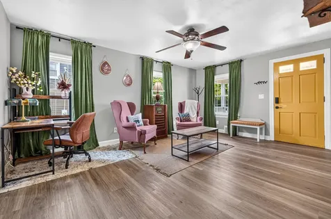 406 Rockingham Street E Elkton VA 22827