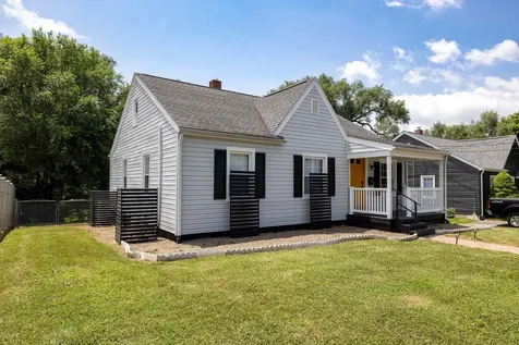 406 Rockingham Street E Elkton VA 22827