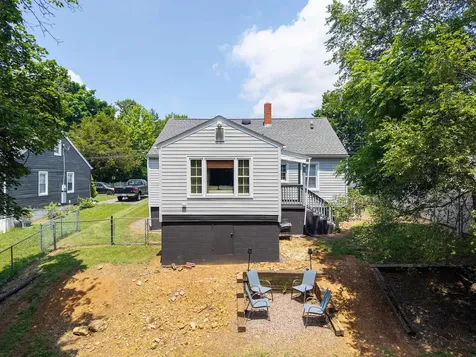 406 Rockingham Street E Elkton VA 22827