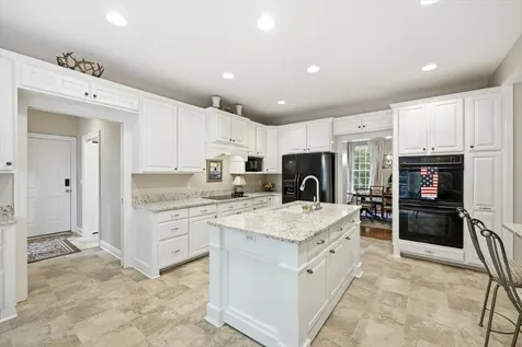 508 Wakefield Circle Staunton VA 24401