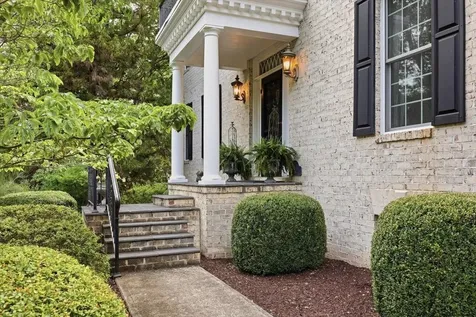508 Wakefield Circle Staunton VA 24401