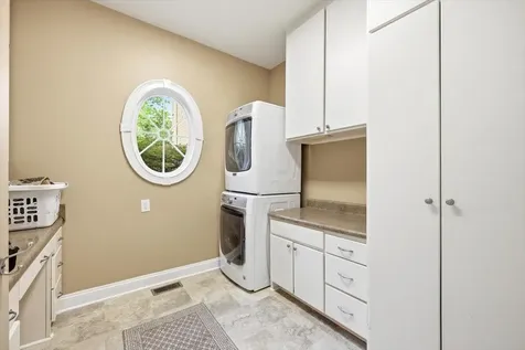 508 Wakefield Circle Staunton VA 24401
