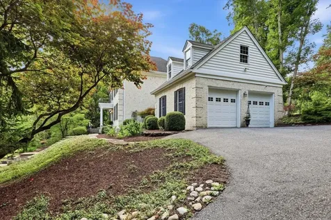 508 Wakefield Circle Staunton VA 24401
