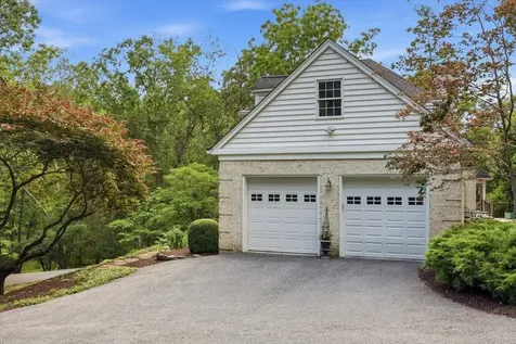 508 Wakefield Circle Staunton VA 24401